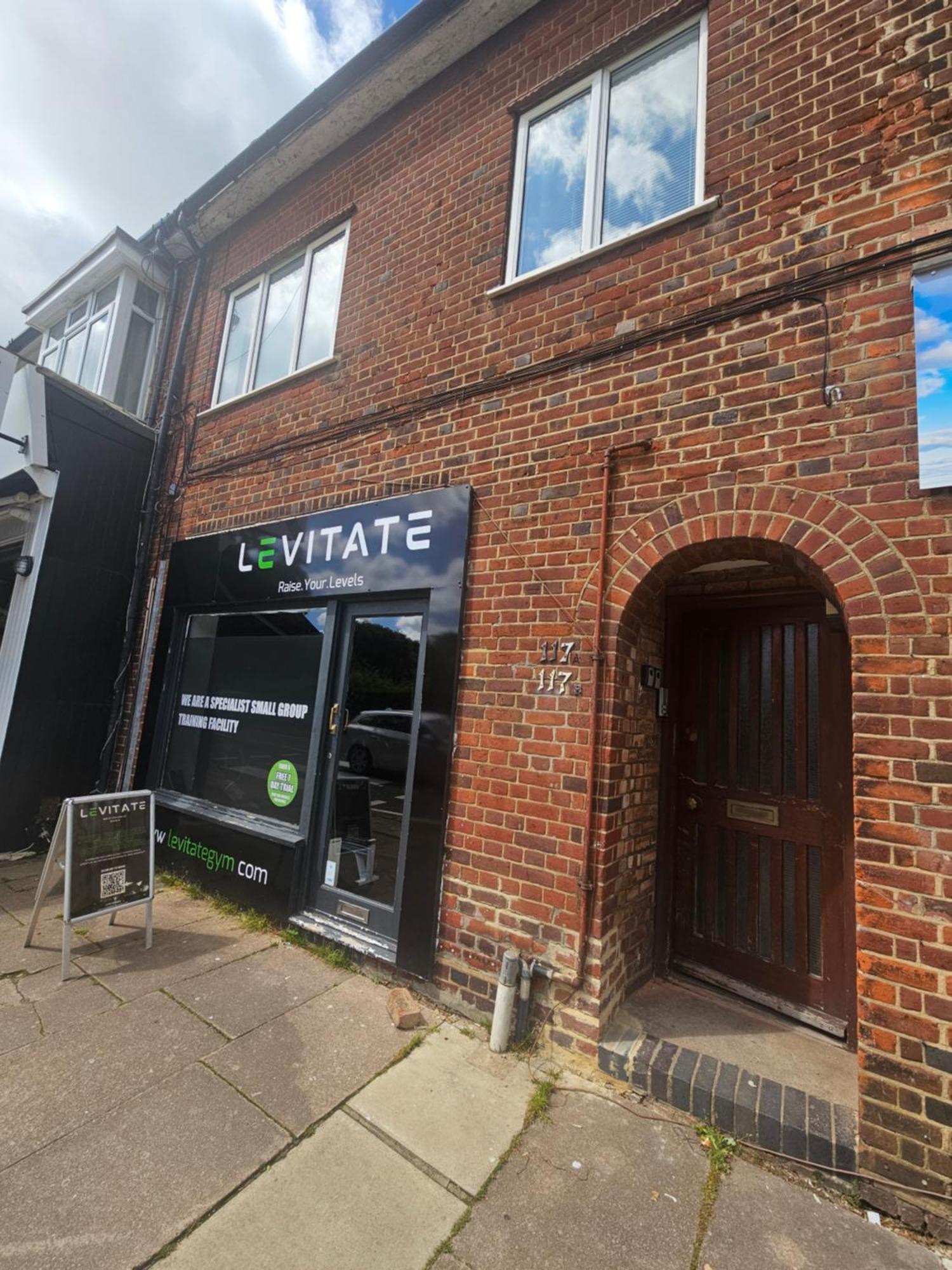 St Albans City Stays - Near Luton Airport - St Albans Abbey & City Train Station - Close To London- Harry Potter World - The Odyssey Cinema - Abbey Cathedral- Contractors I Business I Leisure- Sleeps Upto 6 People Exteriér fotografie